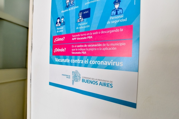 LLEGARON 450 DOSIS MÁS Y CONTINÚA LA VACUNACIÓN DEL PERSONAL DE SALUD