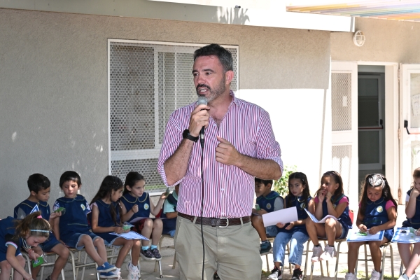 El intendente Gastón acompañó las jornadas de cierre del año en las escuelas