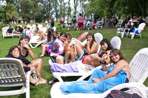 Carnaval Infantil: Más de 1500 niños, niñas y adolescentes disfrutaron de una jornada en Puerto Aventura