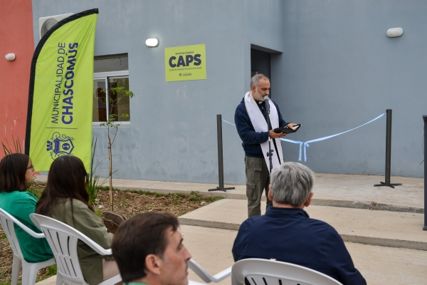 Javier Gastón dejó inaugurado el CAPS “San Cayetano”