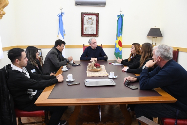 Reunión para constituir en Chascomús una Mesa de Coordinación Local para abordar los ciberdelitos