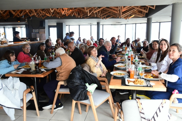 Salida especial para los residentes del Elena Herbert